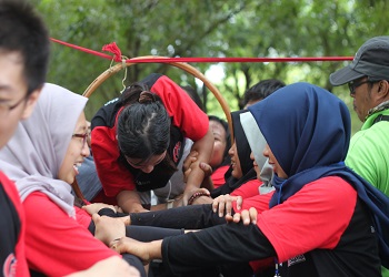 Kegiatan Outbound